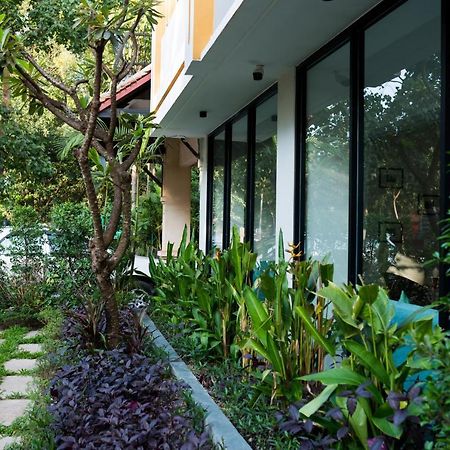 Angkor Sivutha Suites By Alfa Σιέμ Ρέαπ Εξωτερικό φωτογραφία