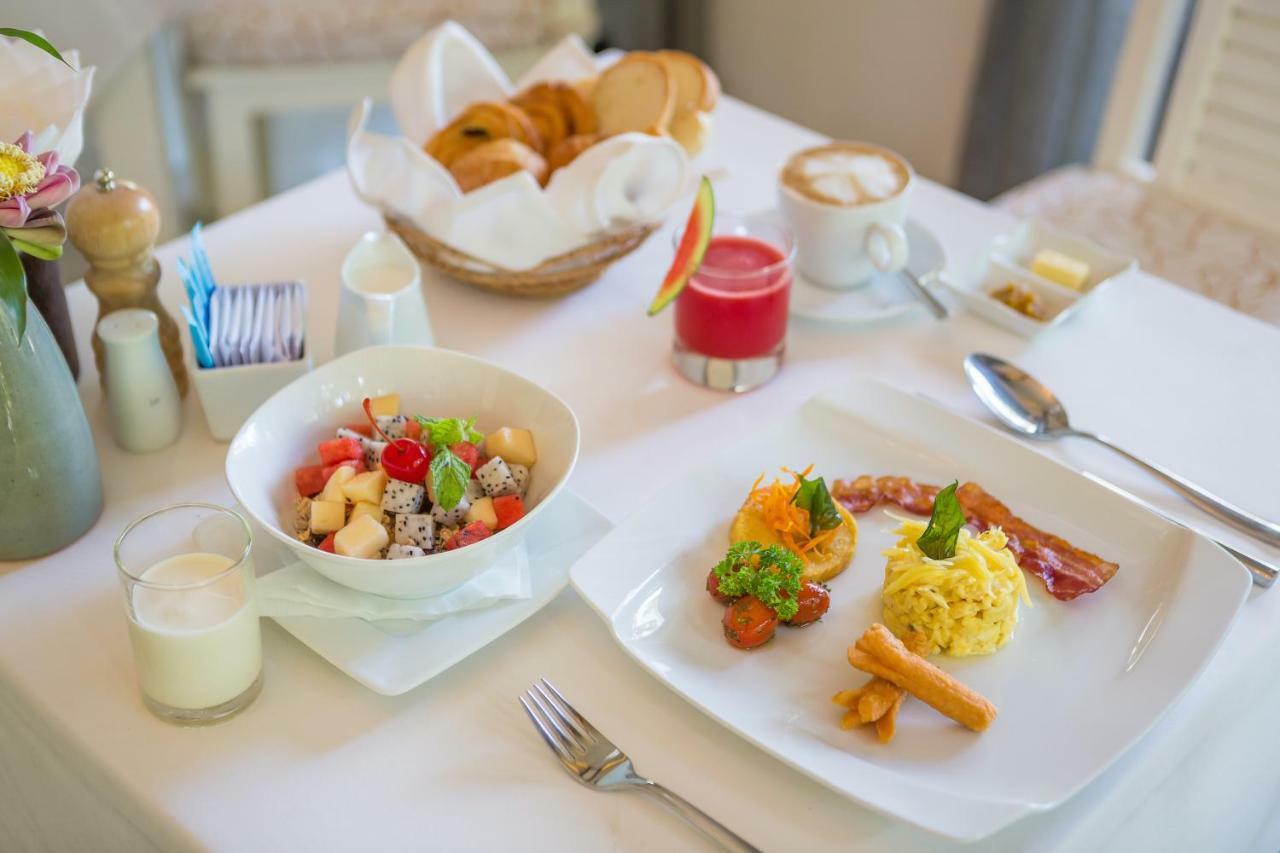 Angkor Sivutha Suites By Alfa Σιέμ Ρέαπ Εξωτερικό φωτογραφία