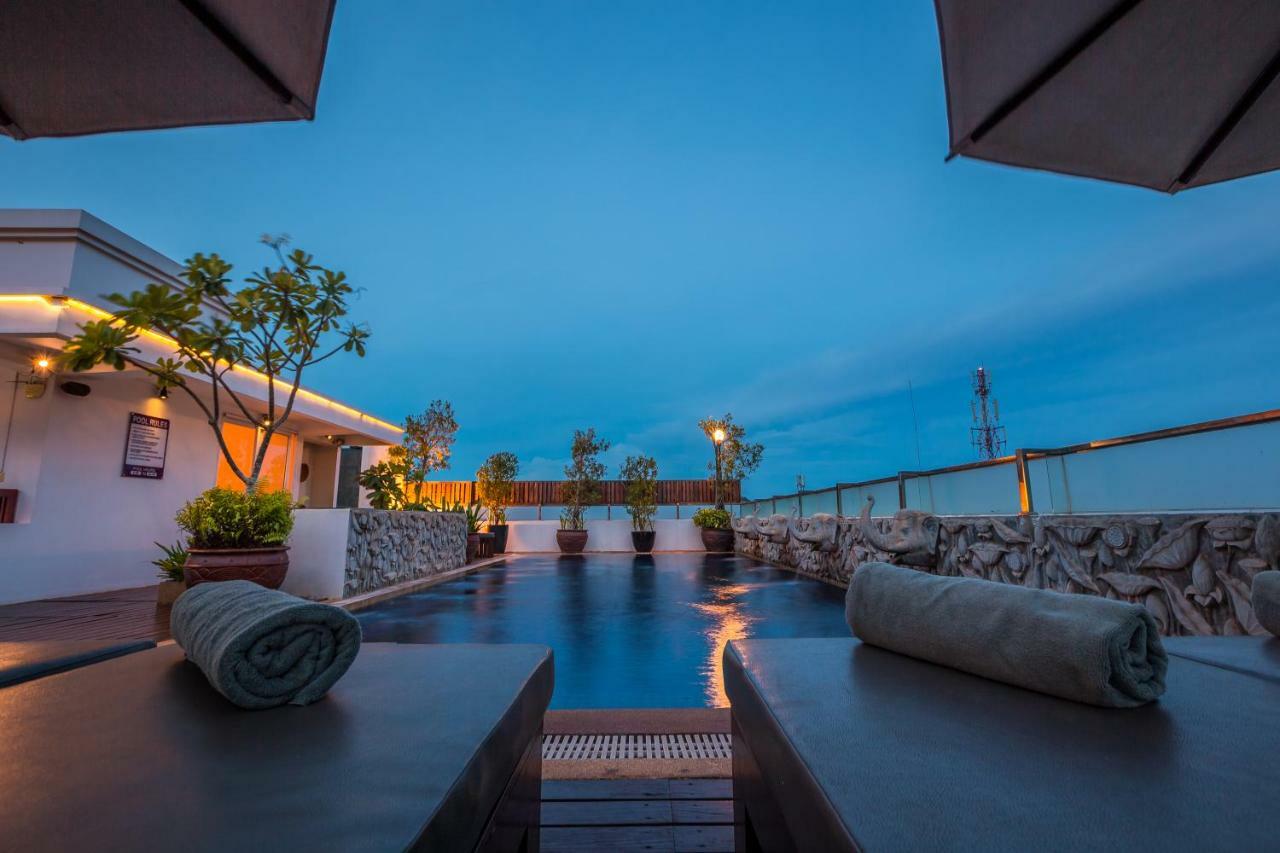 Angkor Sivutha Suites By Alfa Σιέμ Ρέαπ Εξωτερικό φωτογραφία